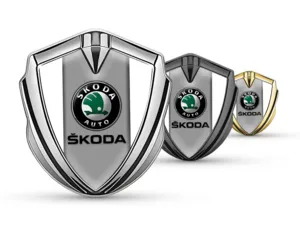 Skoda Emblema Metal Insignia Actual Acabado Excelso Tacto